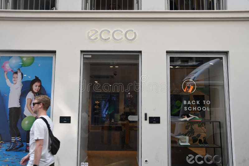 ecco shoe dealers