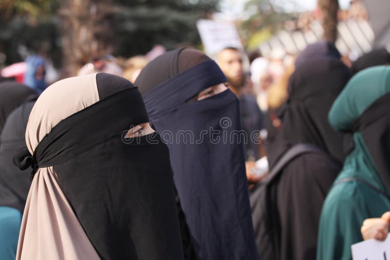 2,890 Niqab Stock Photos - Free & Royalty-Free Stock Photos from Dreamstime 2,890 Niqab Stock Photos - Free & Royalty-Free Stock Photos from Dreamstime
