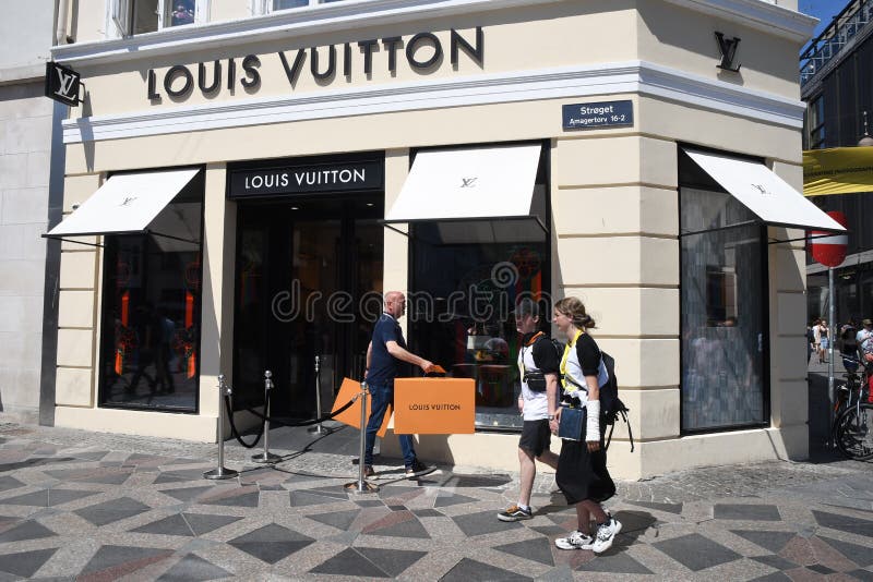 Shoppers Louis Vuitton Bag Photos - & Stock Photos from Dreamstime