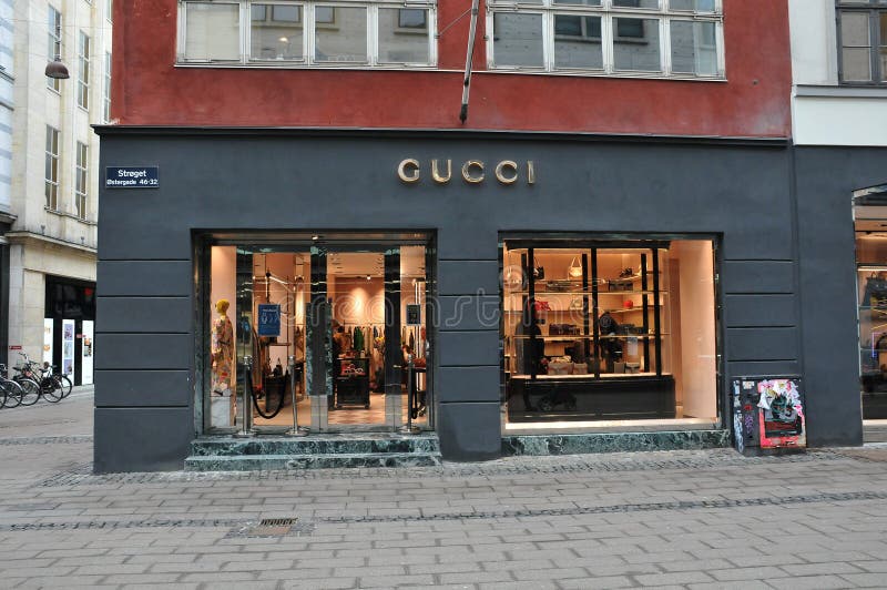 Gucci Store after Long Time Locdown in Editorial Photo - Image of stoe, lockewon: 212044991