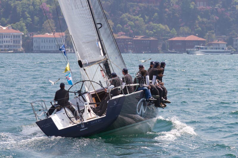Copo Bosphorus 2011 da navigação da coleção de W foto de stock Copo Bosphorus 2011 da navigação da coleção de W foto de stock