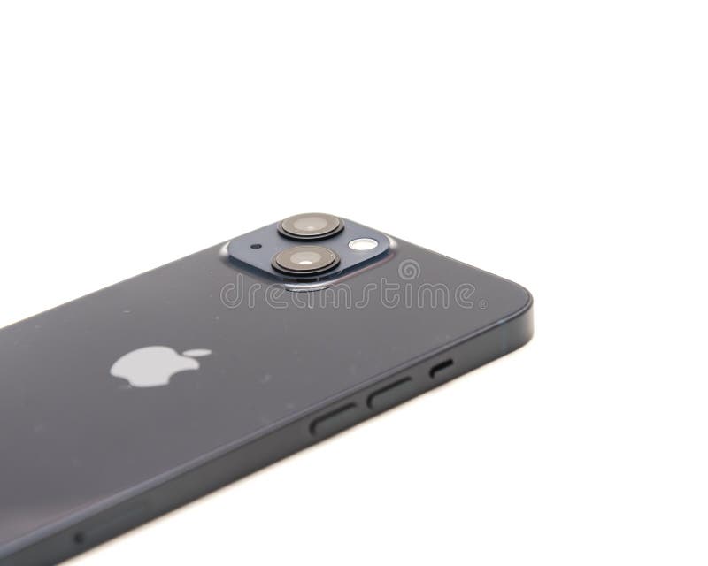 Apple iPhone 13 6.1