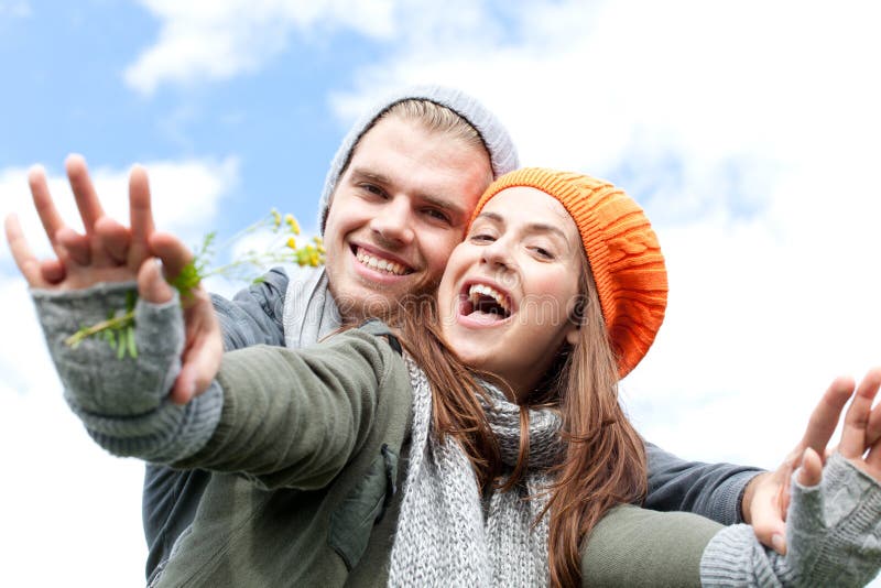 Coppia carina fotografia stock libera da diritti