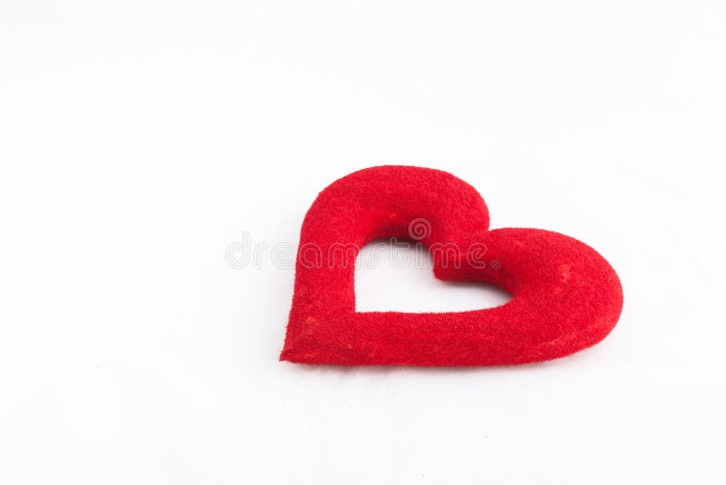 Coração vermelho do dia de Valentim isolado no fundo branco imagem de stock Coração vermelho do dia de Valentim isolado no fundo branco imagem de stock