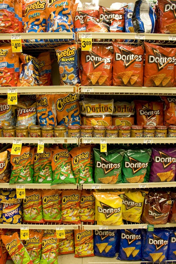 Chips on store shelves editorial photography. Image of chip - 38166652