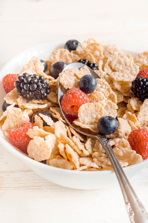 Corn Flakes and Berry Fruit Stock Photo Image of diet, food 41811792
