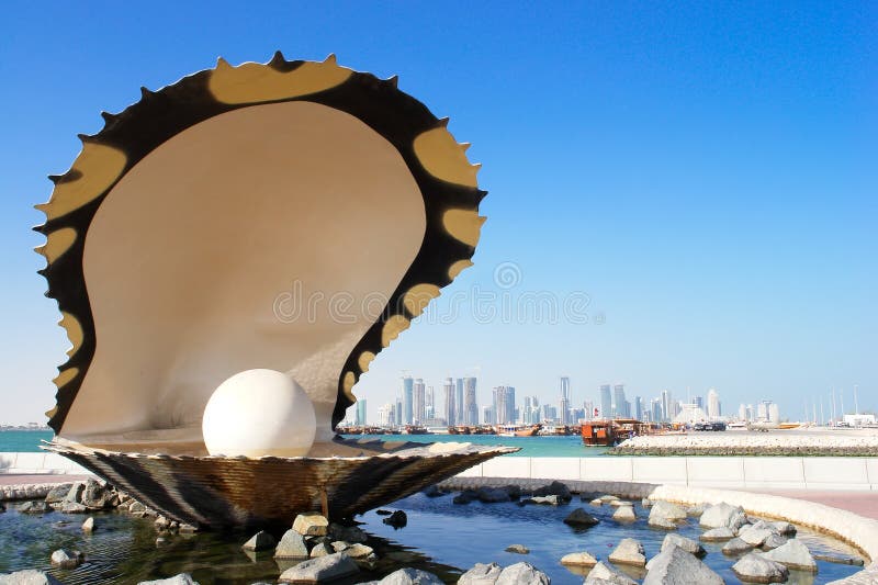 Corniche Doha fontanny ostrygi perła Qatar obrazy stock