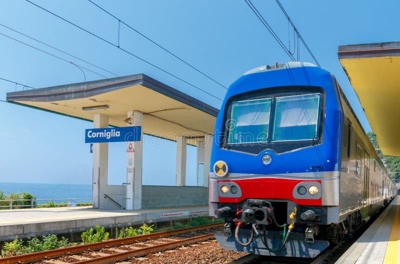 Corniglia Stazione ferroviaria fotografia stock Corniglia Stazione ferroviaria fotografia stock