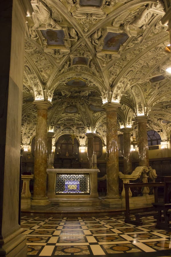 Coro Jemale Crypt Under Milano Duomo Cathedral Editorial Photo - Image ...