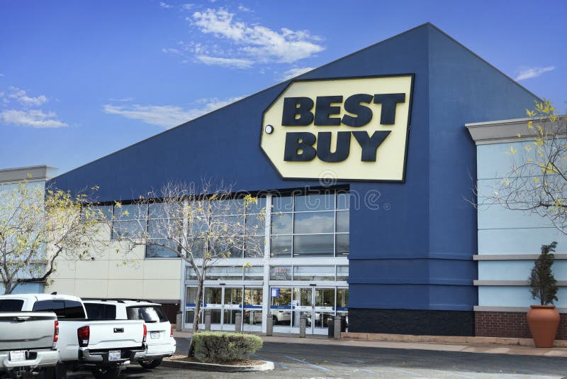 Corona, CA, USA January 16, 2023 Best Buy Electronics Store Front