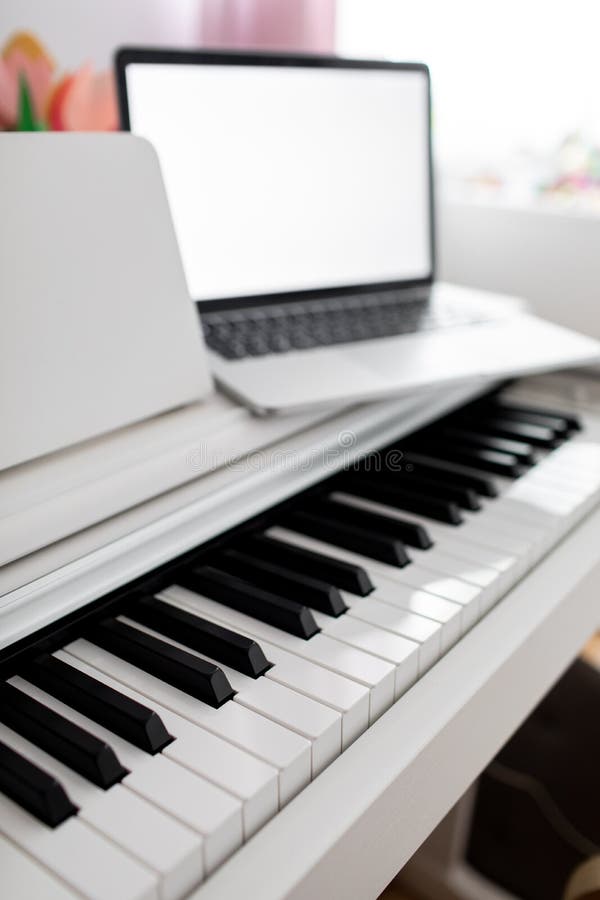 Alabama pastor Alergia Coronavirus. Quarantine. Online Piano Music Learning with a Laptop, Education and Remote Work. Stock Photo - Image of class, education: 183988382 Alabama pastor Alergia Coronavirus. Quarantine. Online Piano Music Learning with a Laptop, Education and Remote Work. Stock Photo - Image of class, education: 183988382