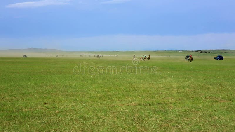 Corrida de cavalos do festival de Naadam, Mongólia central