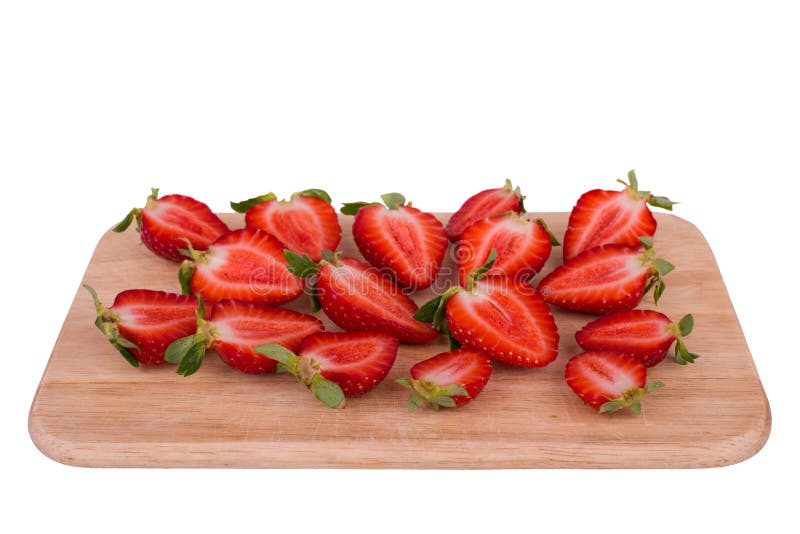 Corte das morangos em metades foto de stock