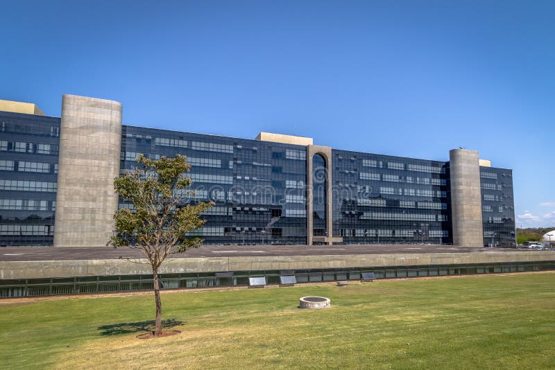 Corte di lavoro superiore - superiore del tribunale faccia Trabalho - prova - Brasilia, Distrito federale, Brasile immagini stock Corte di lavoro superiore - superiore del tribunale faccia Trabalho - prova - Brasilia, Distrito federale, Brasile immagini stock