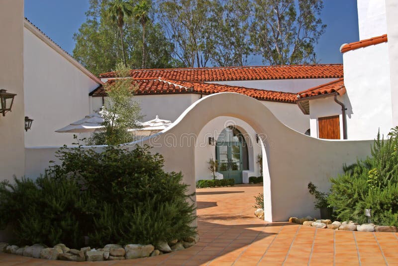 Cortile spagnolo immagini stock libere da diritti Cortile spagnolo immagini stock libere da diritti