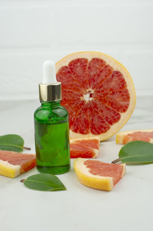 6 Benefits and Uses of Grapefruit Essential Oil