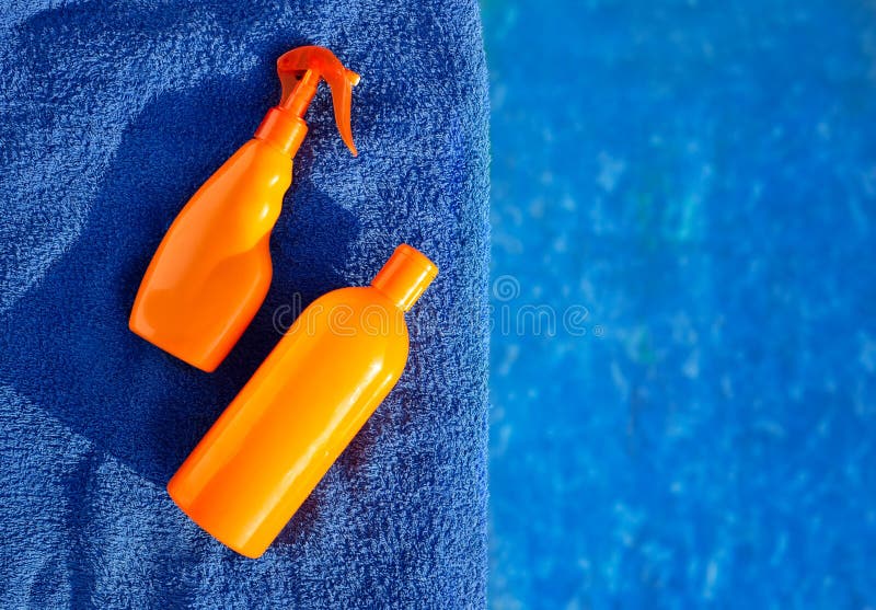 Orange Spray Bottle Sun Protection Body Suntan Lotion. Moisturizing ...