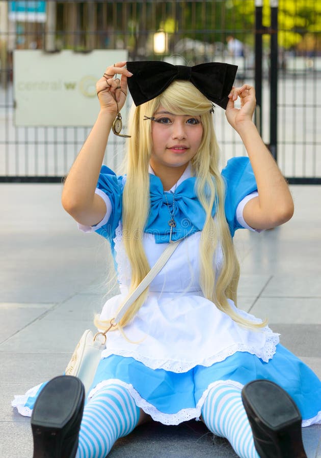 Alice In Wonderland Characters Cosplay