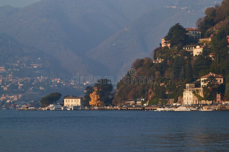 Costa Europa di Como del lago fotografie stock libere da diritti Costa Europa di Como del lago fotografie stock libere da diritti