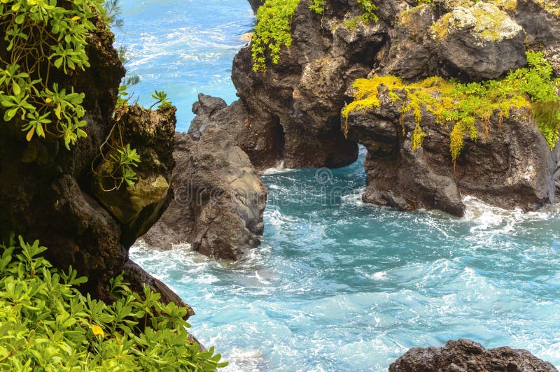 Costa irregolare di Maui