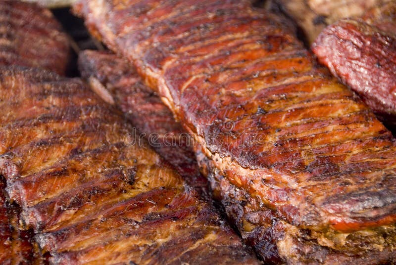 Costillas asadas a la parilla calientes fotos de archivo Costillas asadas a la parilla calientes fotos de archivo