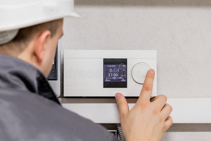 Costruisca registrare il termostato per ottenere il sistema di riscaldamento automatizzato efficiente