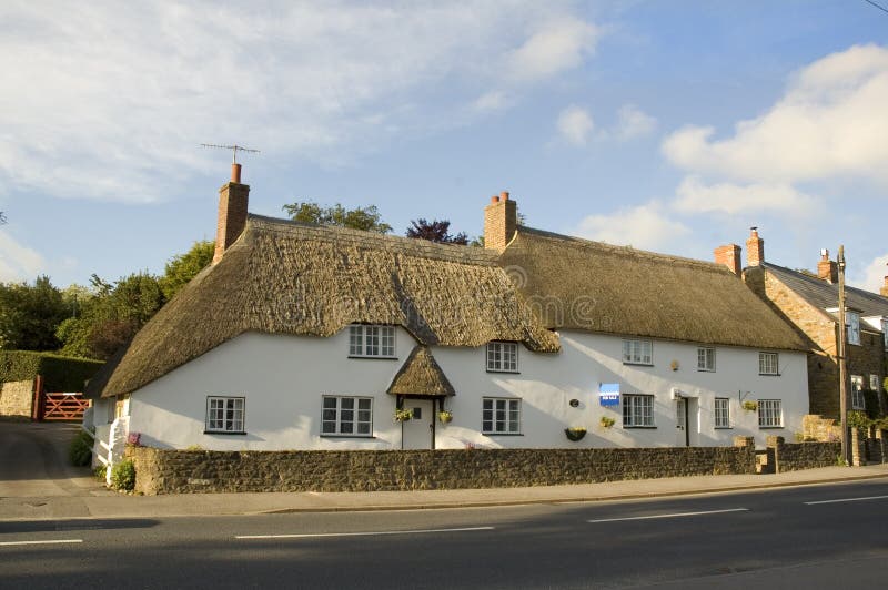Thatched White Cottage Stock Photo Image Of Quaint Dwelling 747206 Thatched White Cottage Stock Photo Image Of Quaint Dwelling 747206