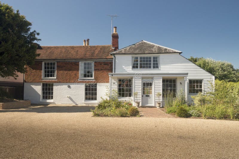 Cottage in Hawkhurst, Kent, UK Editorial Photo Image of facade, house