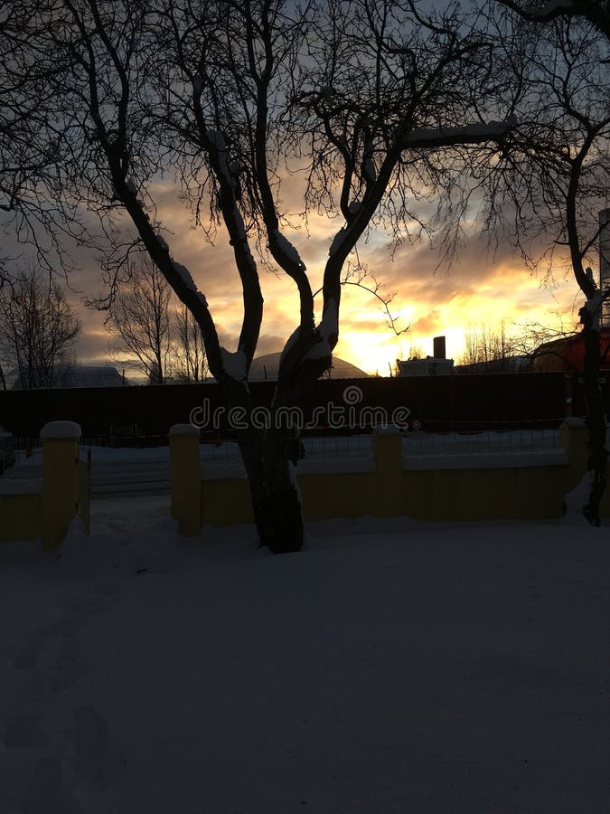 Coucher Du Soleil Dans Akureyri Islande Photo Stock Image