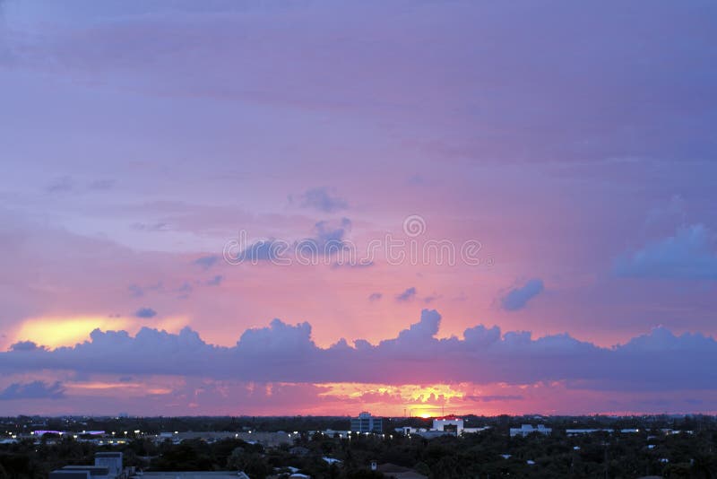 Coucher du soleil dans le Fort Lauderdale la Floride images libres de droits Coucher du soleil dans le Fort Lauderdale la Floride images libres de droits