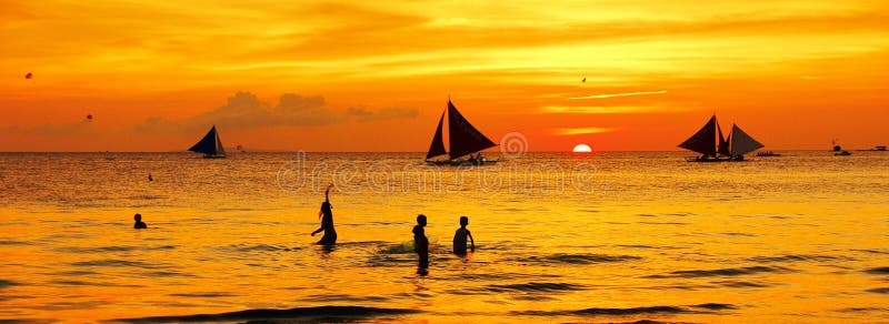 Coucher du soleil de Boracay image libre de droits Coucher du soleil de Boracay image libre de droits