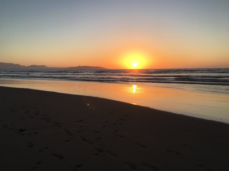 coucher du soleil et levers de soleil photographie stock libre de droits coucher du soleil et levers de soleil photographie stock libre de droits