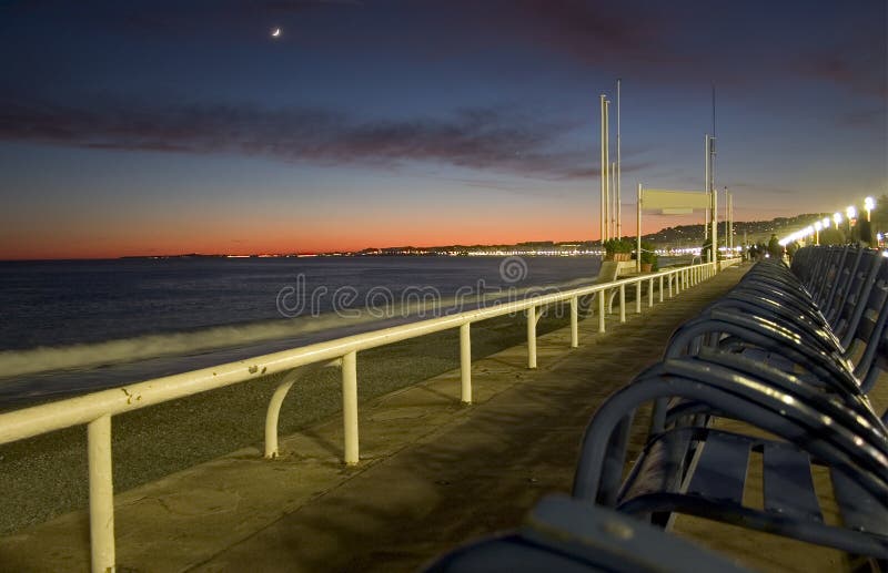 Coucher Du Soleil Sur Le Des Anglais De Promenade Nice