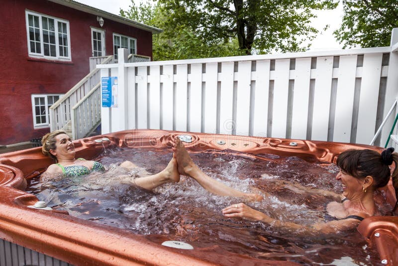 Lesbian Hot Tubs