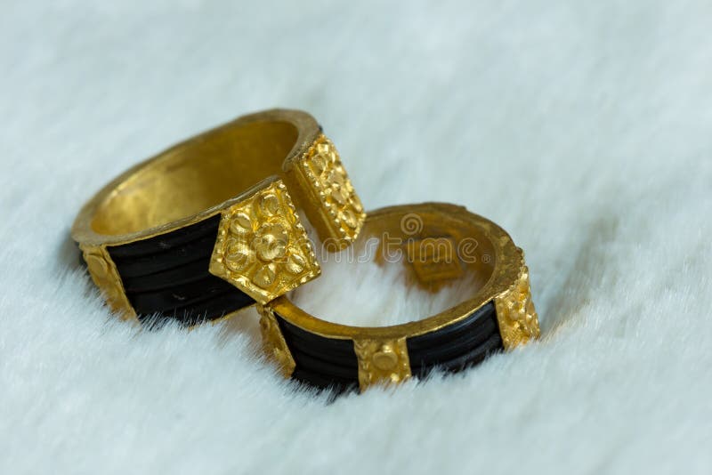 Gold Plated Finger Rings for Mens & Ladies