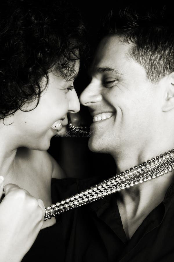 Couples espiègles image stock Couples espiègles image stock