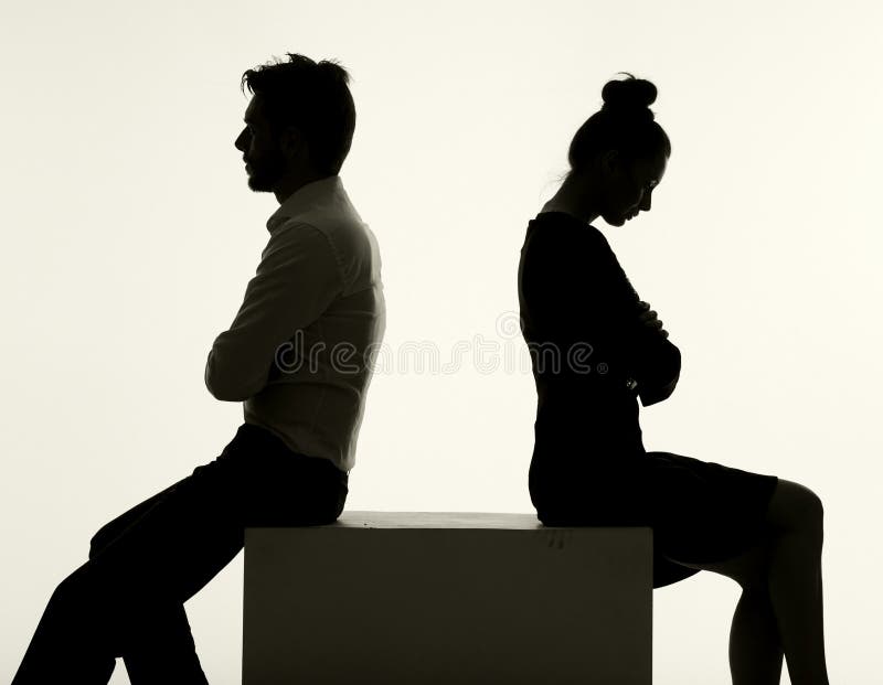 Couples tristes ayant un argument images stock Couples tristes ayant un argument images stock