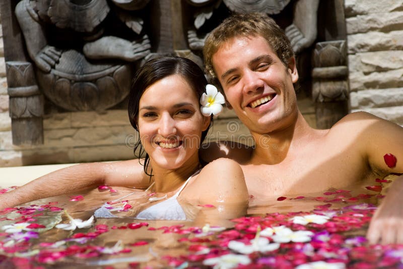 Couples à Bath photo stock Couples à Bath photo stock