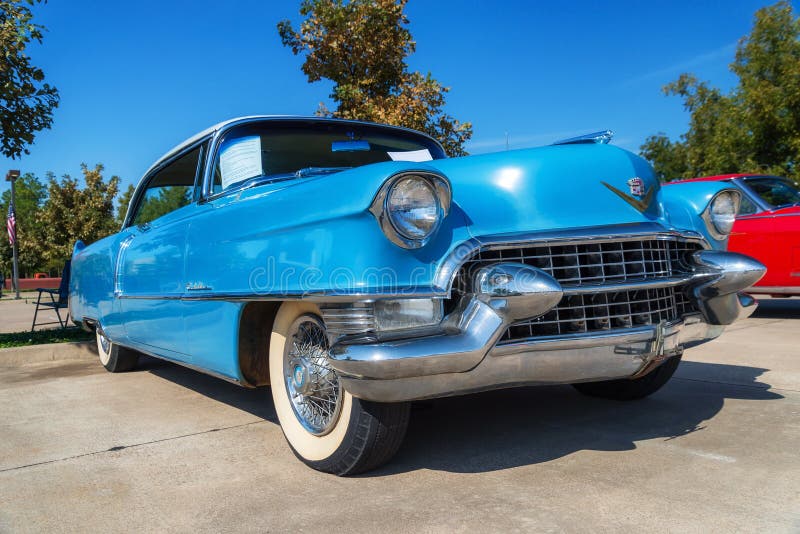 Coupé 1955 de Cadillac DeVille image stock