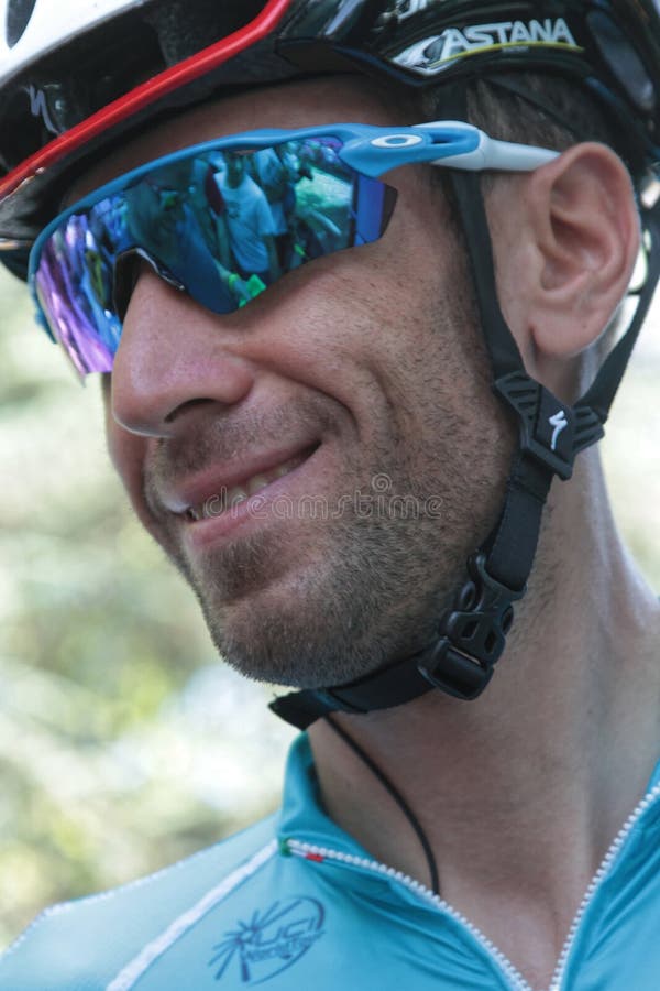 Coureur italien et ancien gagnant Vincenzo Nibali images stock Coureur italien et ancien gagnant Vincenzo Nibali images stock