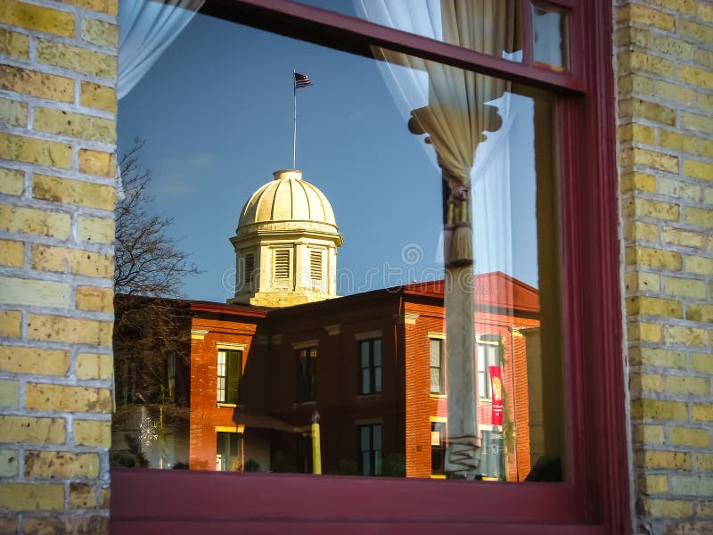 Courthouse, Woodstock, Illinois 1 Stock Image Image of blue, flag