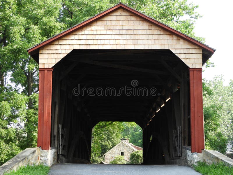 1859 Covered Bridge Entry Showing Historic Stone Cottage USA Stock