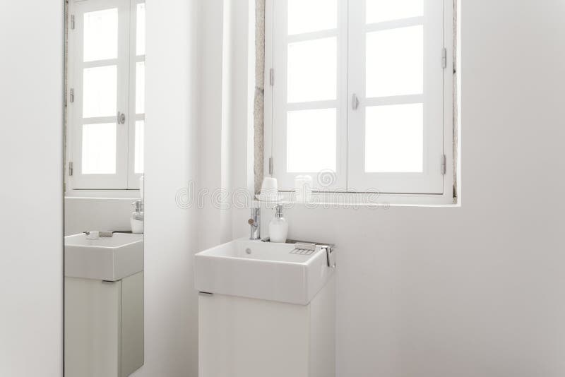 Cozy Bathroom stock image. Image of minimalism, comfortable 84868623