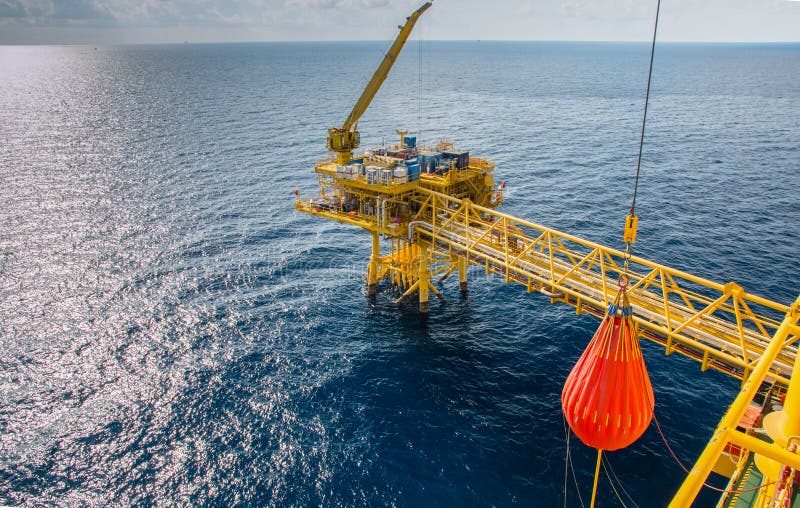 Crane, Pedestal crane stock image. Image of load, design 71600467