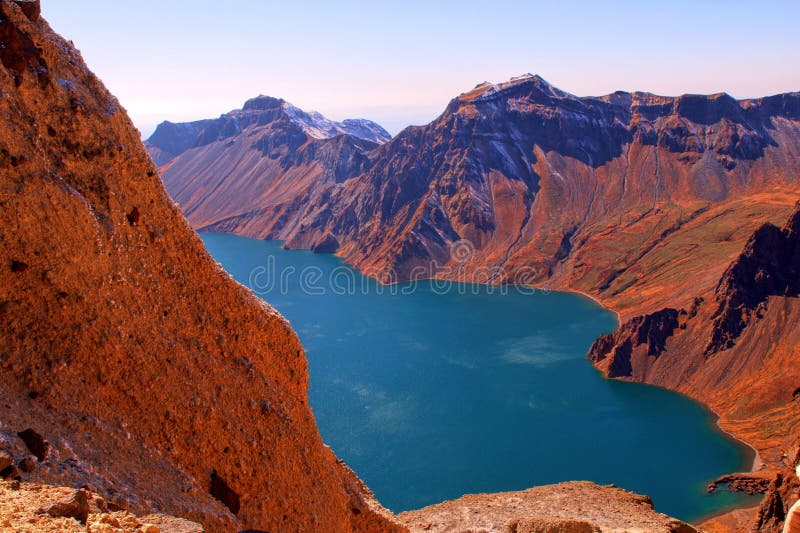 Crater See des Changbai Berges lizenzfreie stockfotos Crater See des Changbai Berges lizenzfreie stockfotos