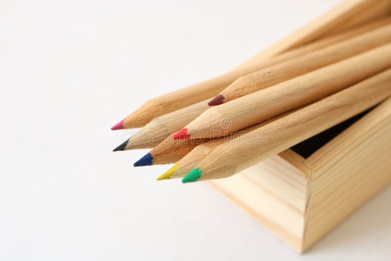 Crayons en bois de couleur images stock Crayons en bois de couleur images stock