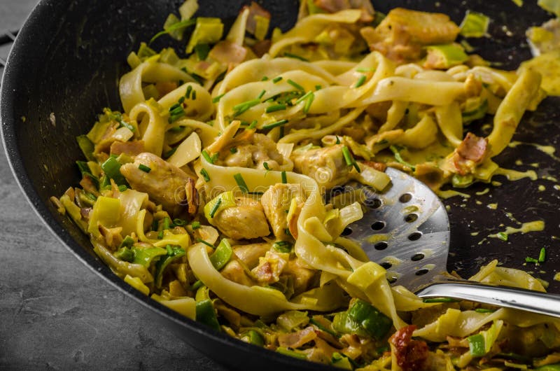 Creamy pasta with chicken stock image. Image of delicious 89314949