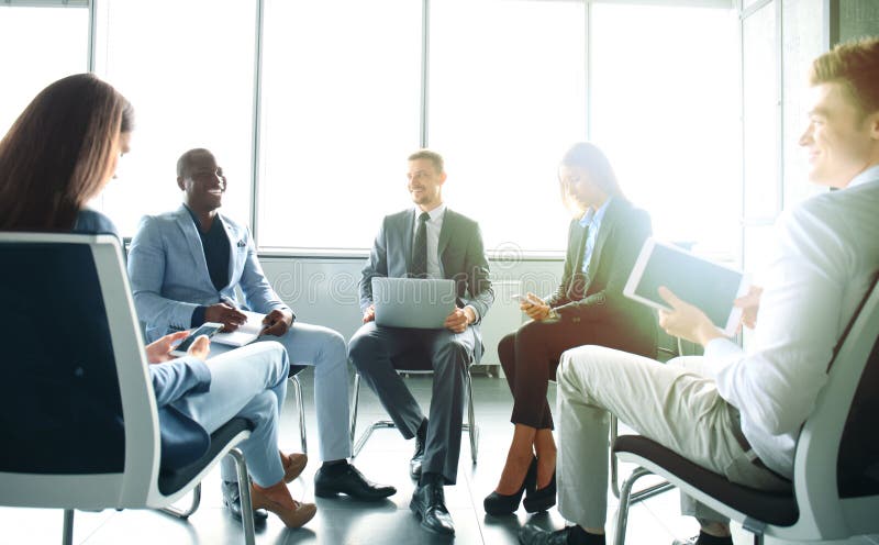 Creatieve bedrijfsmensen stock afbeeldingen