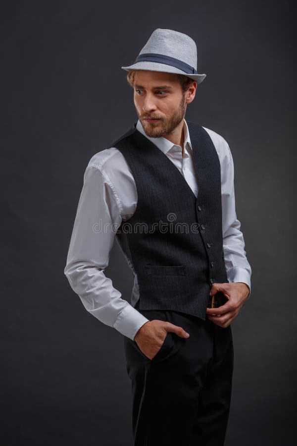 prosa auktion At opdage Happy Guy in Suit with Vest and Hat, Posing Sideways, Looking Back and  Smiling Happily. Stock Photo - Image of bristle, clothes: 105636016