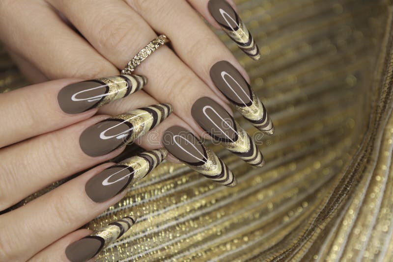 12 DIY Fall Nail Designs: Discover Happiness at Your Fingertips!